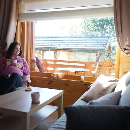 Zlatiborska Sekvoja Feriehus *