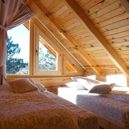 Zlatiborska Sekvoja 別荘